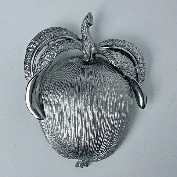 Sarah Coventry Jewelry - Sarah Coventry Vintage Silver Tone Apple Delight Brooch Pin Fashion Accessory I
